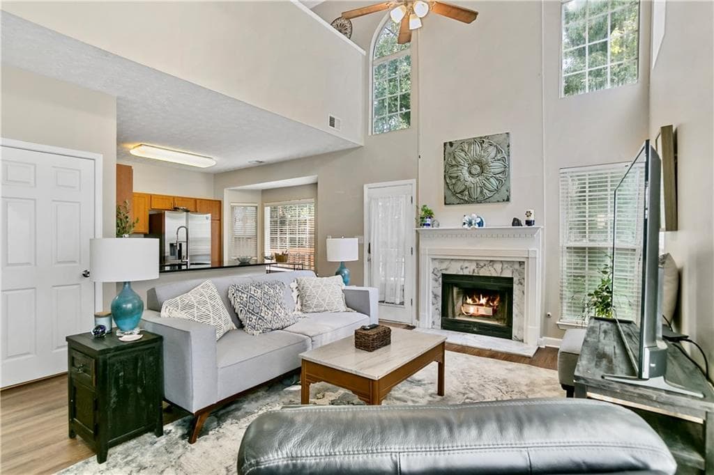 2 bedroom, 2 bathroom, 1,473 sq ft townhouse for sale at 2505 Thorngate Drive, Acworth, GA 30101 — photo 8