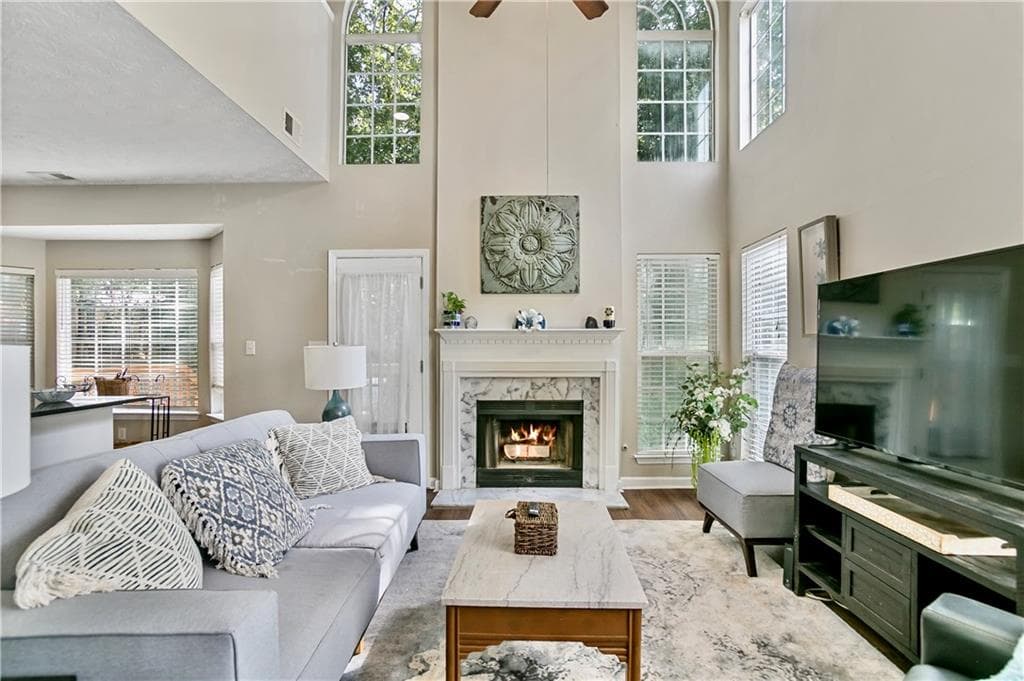 2 bedroom, 2 bathroom, 1,473 sq ft townhouse for sale at 2505 Thorngate Drive, Acworth, GA 30101 — photo 9