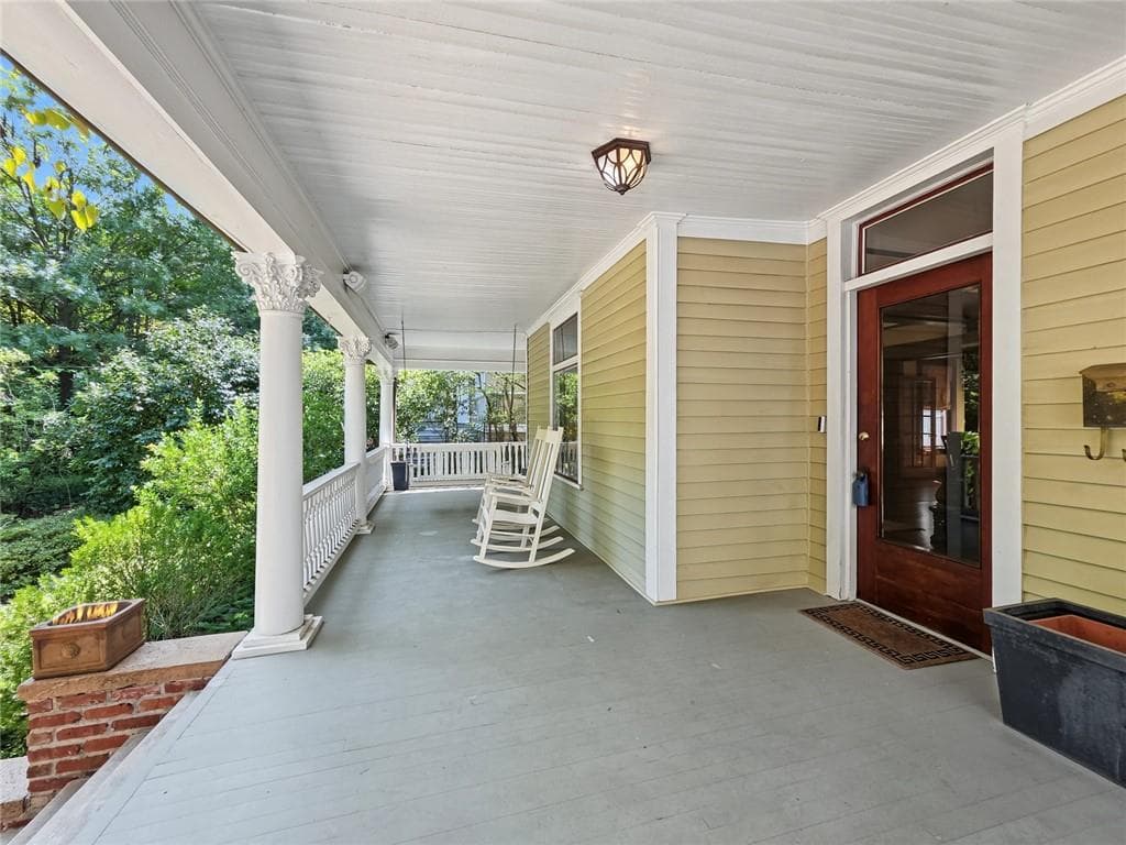 3 bedroom, 3 bathroom, 2,728 sq ft single family residence for rent at 1059 Alta Avenue, Atlanta, GA 30307 for $5,800 a month — photo 5