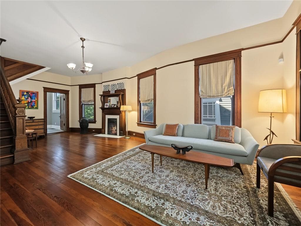 3 bedroom, 3 bathroom, 2,728 sq ft single family residence for rent at 1059 Alta Avenue, Atlanta, GA 30307 for $5,800 a month — photo 6