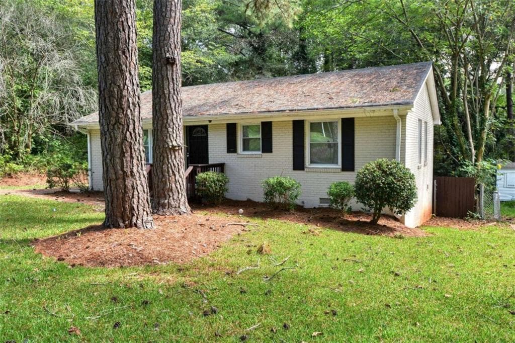 3 bedroom, 1 bathroom, 1,000 sq ft single family residence for rent at 2270 Polar Rock Avenue, Atlanta, GA 30315 for $1,590 a month — photo 2