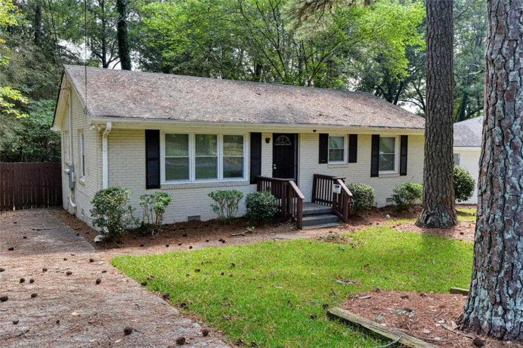 3 bedroom, 1 bathroom, 1,000 sq ft single family residence for rent at 2270 Polar Rock Avenue, Atlanta, GA 30315 for $1,590 a month — photo 3