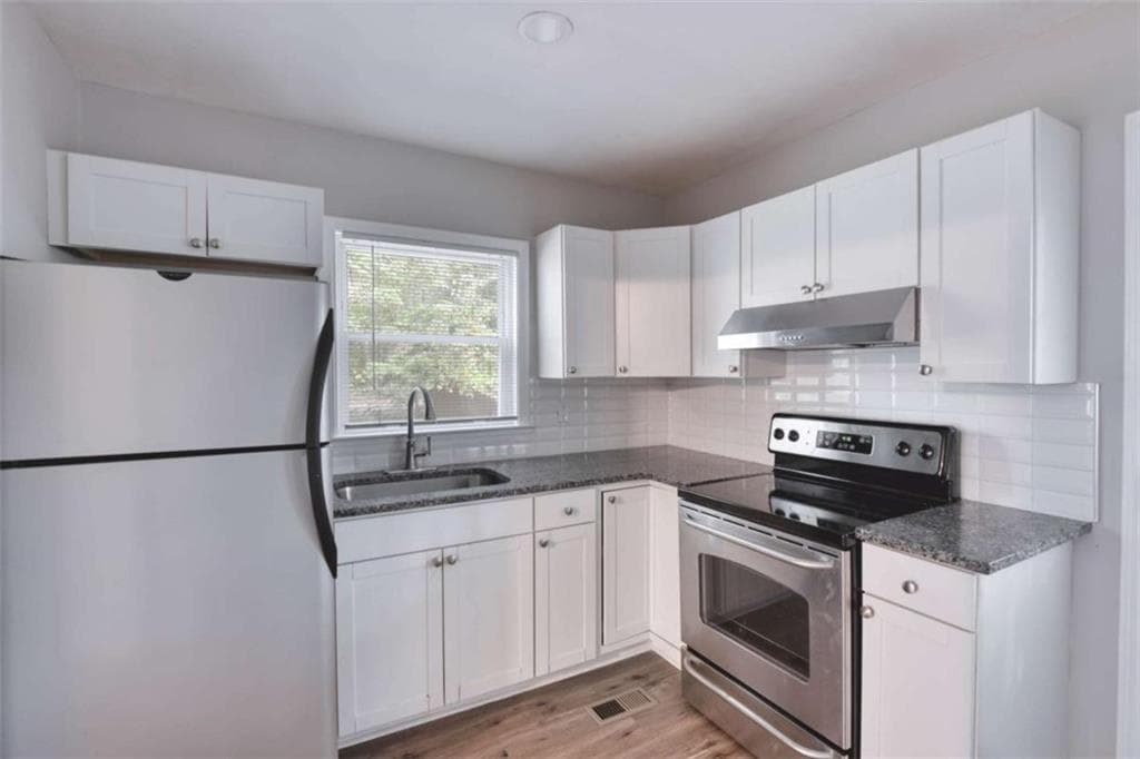3 bedroom, 1 bathroom, 1,000 sq ft single family residence for rent at 2270 Polar Rock Avenue, Atlanta, GA 30315 for $1,590 a month — photo 8