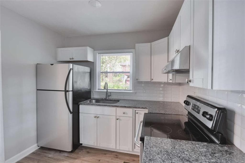 3 bedroom, 1 bathroom, 1,000 sq ft single family residence for rent at 2270 Polar Rock Avenue, Atlanta, GA 30315 for $1,590 a month — photo 9