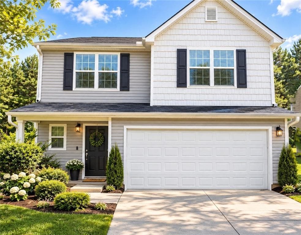 3 bedroom, 3 bathroom, 2,112 sq ft single family residence for sale at 231 Lantana Crossing, Dallas, GA 30132 — photo 1 of 9