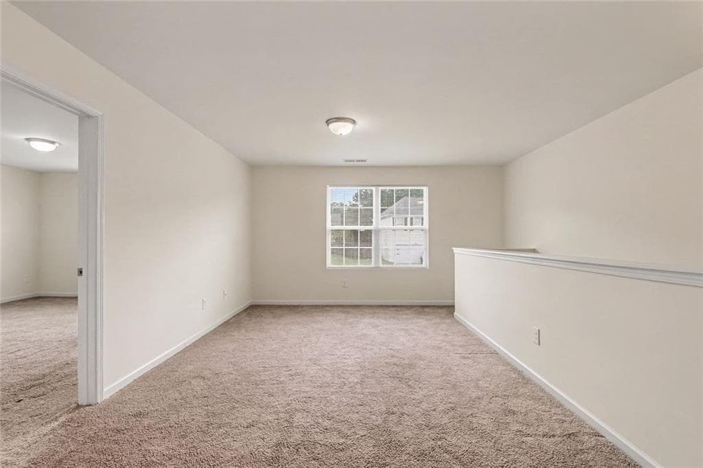 3 bedroom, 3 bathroom, 2,112 sq ft single family residence for sale at 231 Lantana Crossing, Dallas, GA 30132 — photo 7