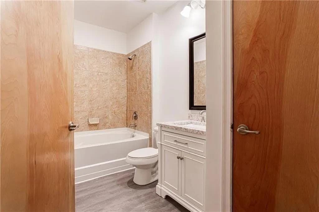 1 bedroom, 1 bathroom, 679 sq ft condominium for rent at 898 Oak Street 1307, Atlanta, GA 30310 for $1,300 a month — photo 9