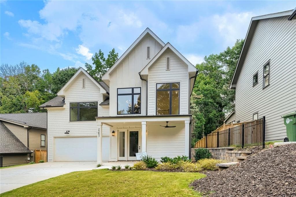 4 bedroom, 4 bathroom, 3,072 sq ft single family residence for sale at 2253 Paul Avenue, Atlanta, GA 30318 — photo 3