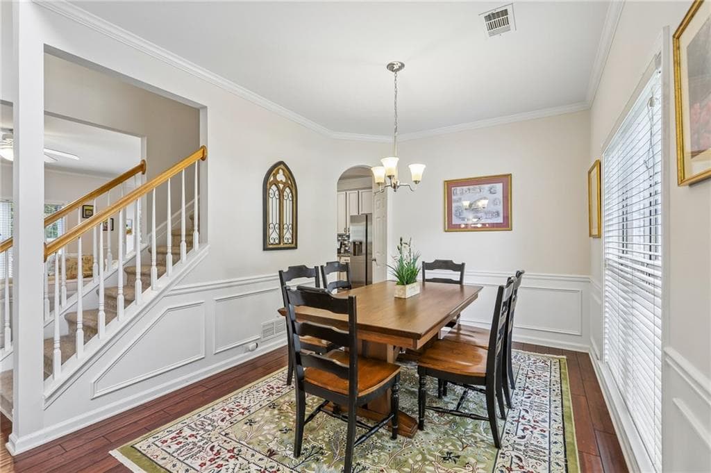 5 bedroom, 3 bathroom, 2,960 sq ft single family residence under contract at 3015 Saint Andrews Court, Cumming, GA 30041 — photo 6