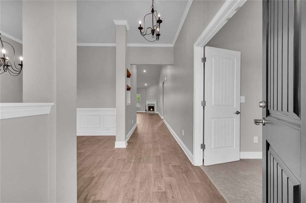 4 bedroom, 2 bathroom, 2,115 sq ft single family residence for sale at 6032 Creekside View Lane, Clermont, GA 30527 — photo 2