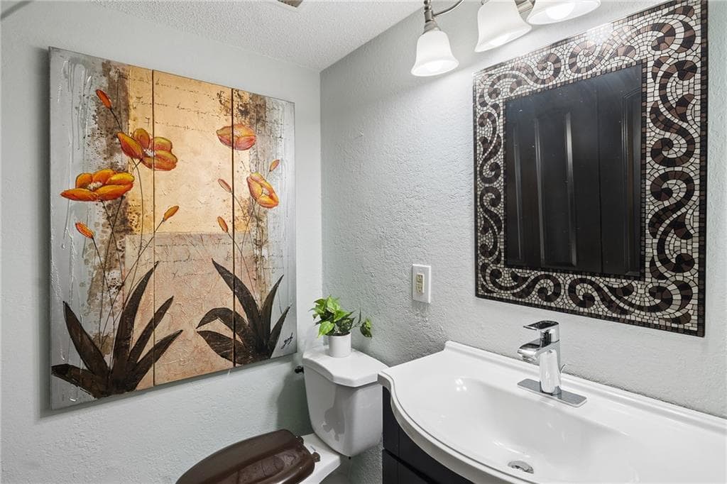 2 bedroom, 3 bathroom, 1,324 sq ft townhouse for rent at 6900 Roswell Road B5, Sandy Springs, GA 30328 for $2,400 a month — photo 8