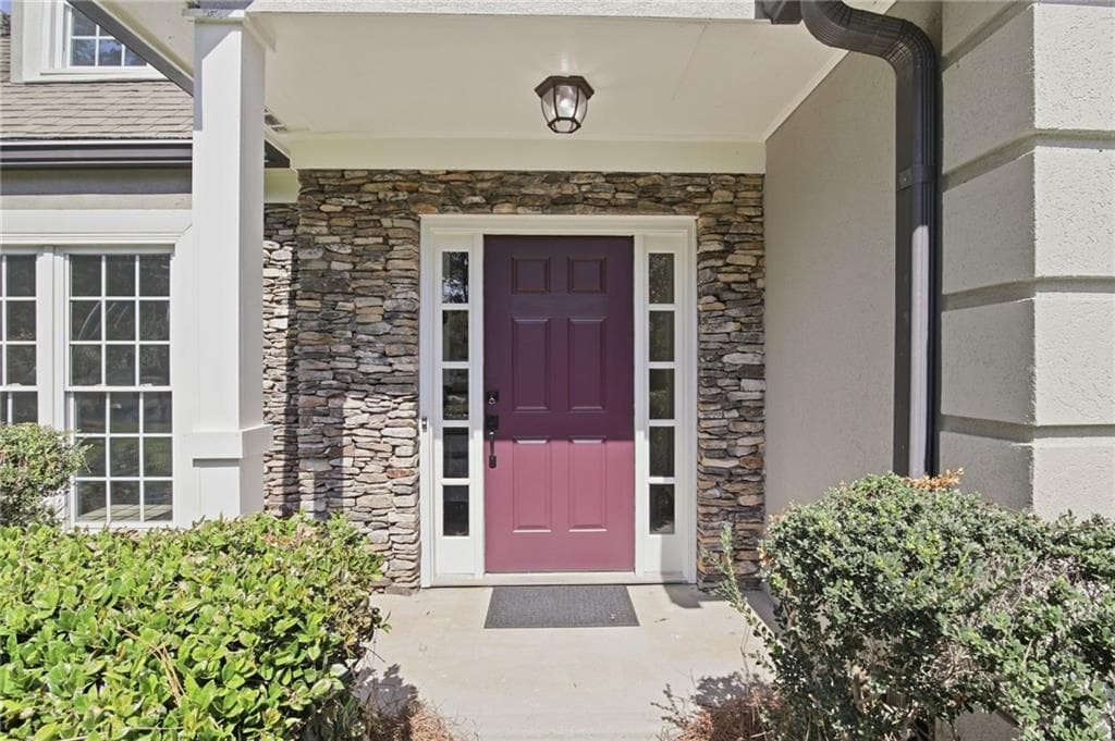 4 bedroom, 3 bathroom, 2,671 sq ft single family residence for sale at 558 Russett Court, Marietta, GA 30064 — photo 4