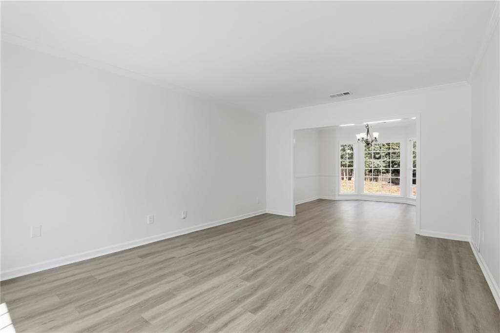 4 bedroom, 3 bathroom, 2,671 sq ft single family residence for sale at 558 Russett Court, Marietta, GA 30064 — photo 7