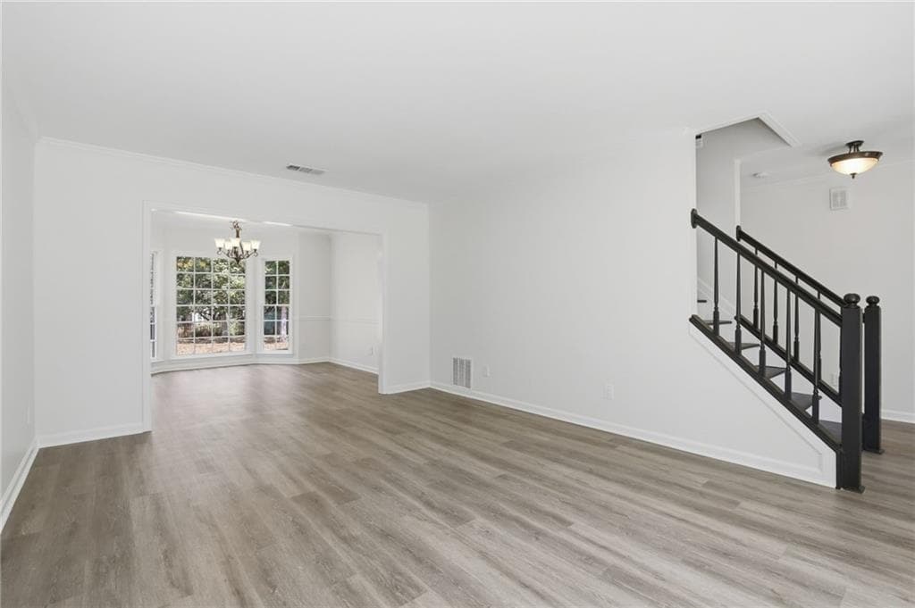 4 bedroom, 3 bathroom, 2,671 sq ft single family residence for sale at 558 Russett Court, Marietta, GA 30064 — photo 8
