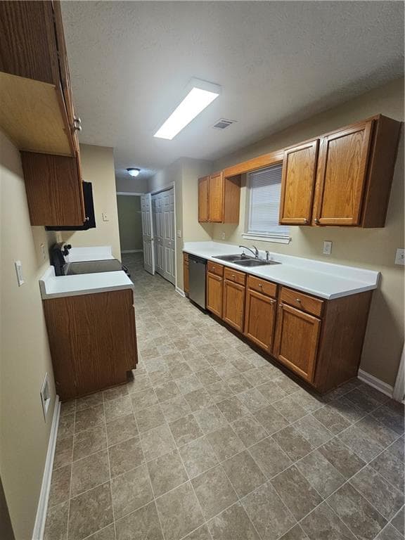 3 bedroom, 2 bathroom, 1,392 sq ft single family residence for sale at 150 Valley Drive, Stockbridge, GA 30281 — photo 8