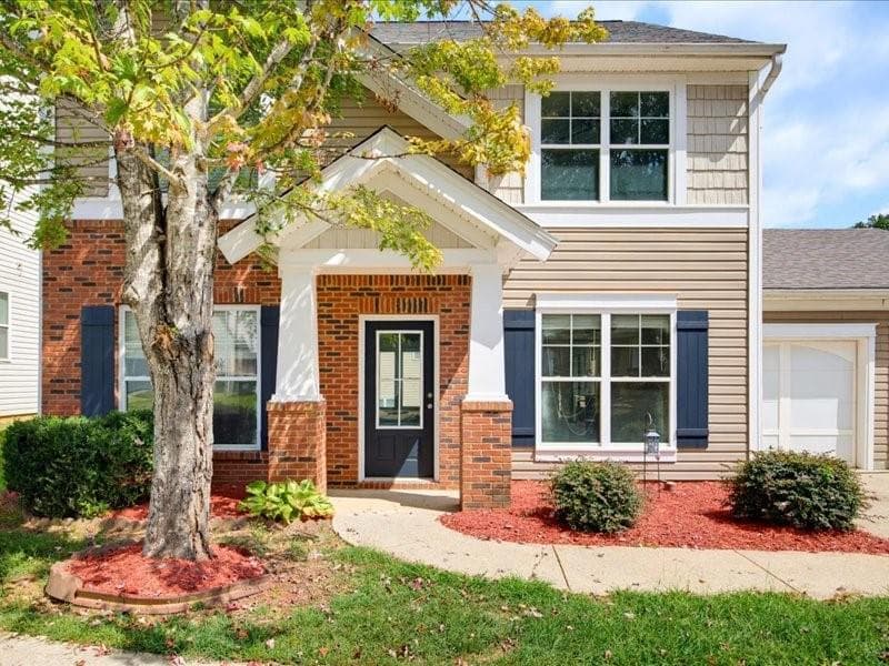 4 bedroom, 3 bathroom, 2,070 sq ft single family residence for sale at 202 Quince Road, Canton, GA 30114 — photo 3