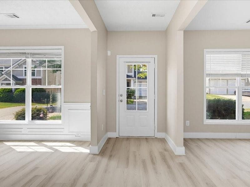 4 bedroom, 3 bathroom, 2,070 sq ft single family residence for sale at 202 Quince Road, Canton, GA 30114 — photo 5