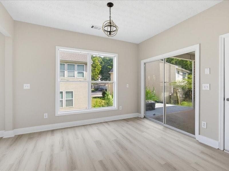 4 bedroom, 3 bathroom, 2,070 sq ft single family residence for sale at 202 Quince Road, Canton, GA 30114 — photo 7