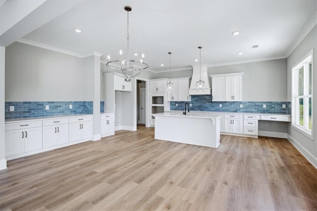 5 bedroom, 4 bathroom, 3,843 sq ft single family residence for sale at 137 Twin Oaks Drive, Hampton, GA 30228 — photo 8