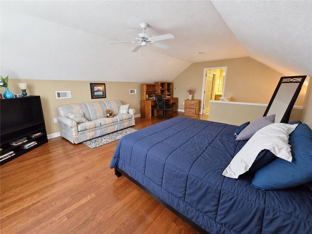 3 bedroom, 3 bathroom, 2,045 sq ft condominium for sale at 1213 Brookstone Way, Augusta, GA 30909 — photo 8