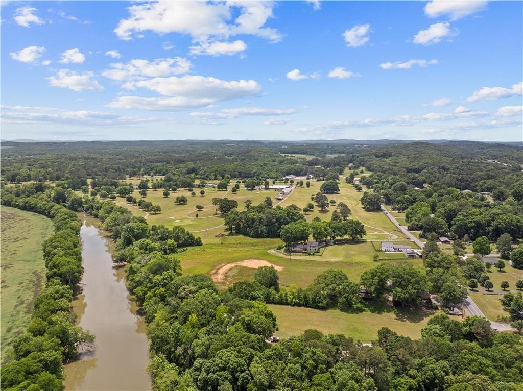 2 bedroom, 2 bathroom, 1,188 sq ft single family residence for sale at 335 Craigtown Road, Calhoun, GA 30701