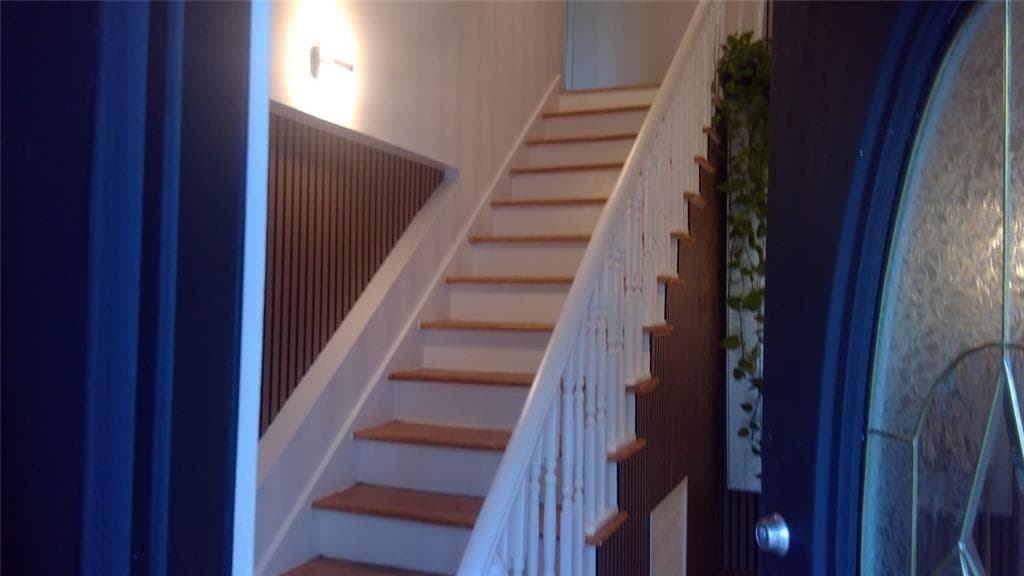 3 bedroom, 3 bathroom, 3,344 sq ft single family residence for sale at 1210 King Edward Drive, Dublin, GA 31021 — photo 7