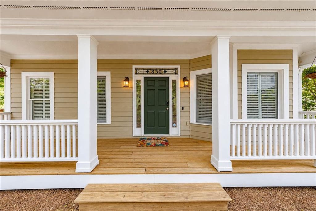 3 bedroom, 3 bathroom, 1,922 sq ft single family residence for sale at 830 Monroe Circle, Atlanta, GA 30308 — photo 3