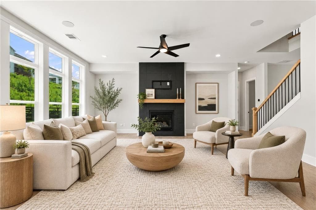 5 bedroom, 6 bathroom, 3,990 sq ft single family residence for sale at 886 Keystone Drive, Woodstock, GA 30188