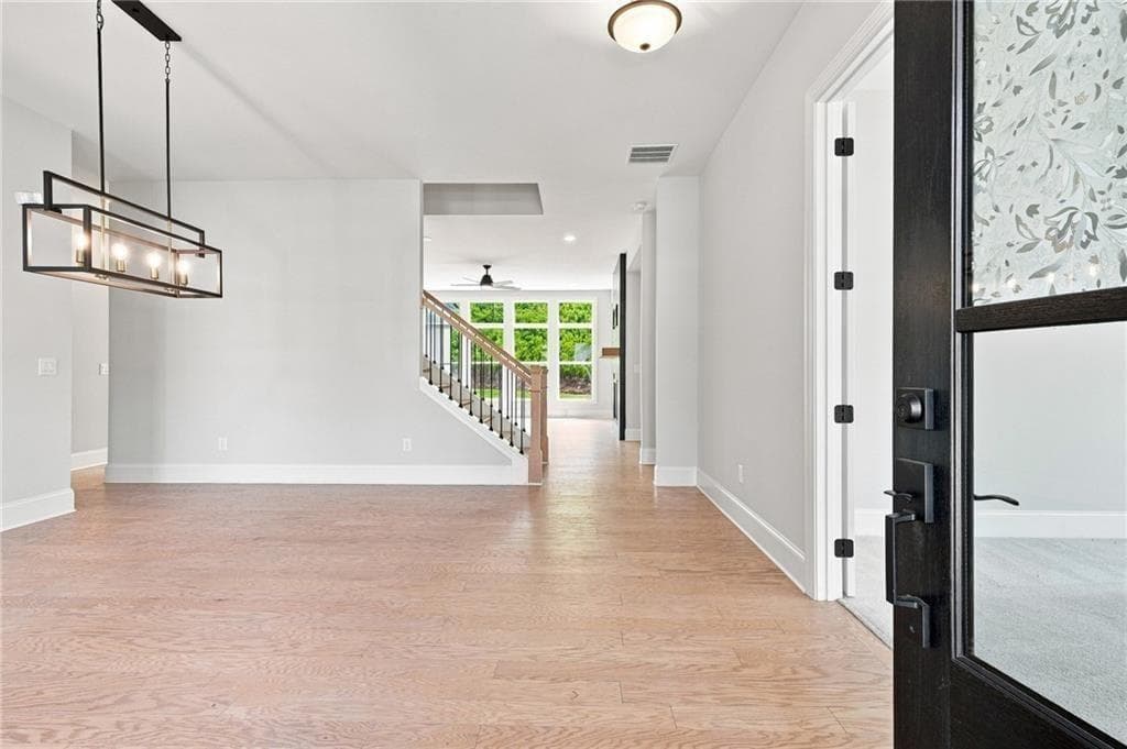 5 bedroom, 6 bathroom, 3,990 sq ft single family residence for sale at 886 Keystone Drive, Woodstock, GA 30188 — photo 6