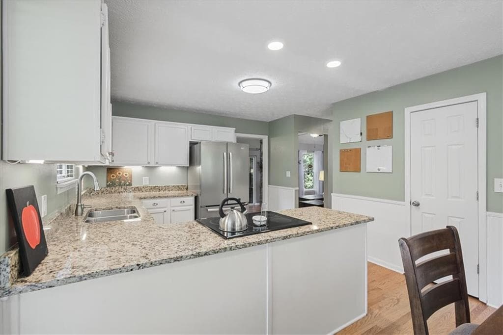 3 bedroom, 2 bathroom, 1,626 sq ft single family residence for sale at 98 Geraldine Drive, Smyrna, GA 30082 — photo 8