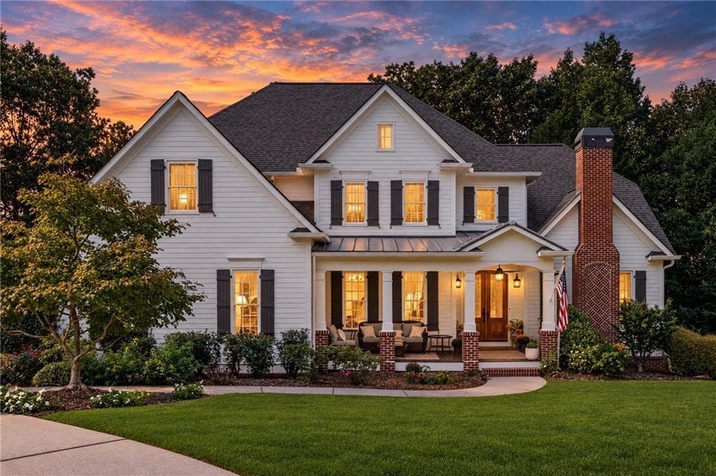 5 bedroom, 5 bathroom, 4,771 sq ft single family residence under contract at 5015 Rockingham Drive, Roswell, GA 30075 — photo 2