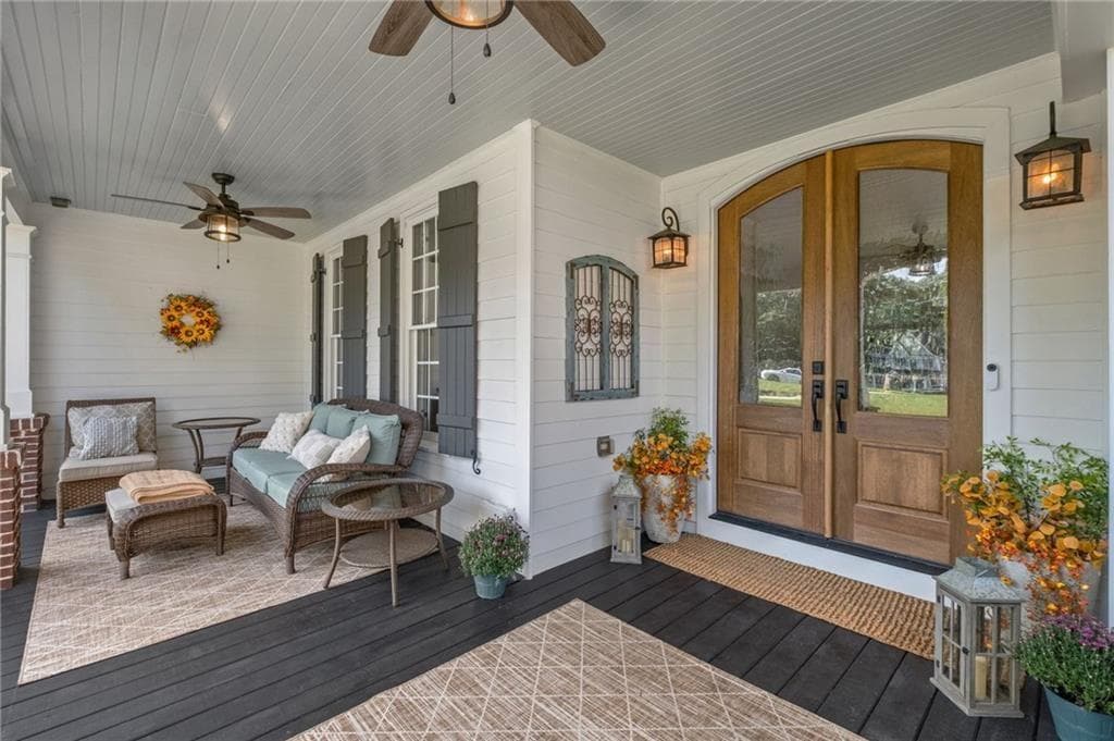 5 bedroom, 5 bathroom, 4,771 sq ft single family residence under contract at 5015 Rockingham Drive, Roswell, GA 30075 — photo 4