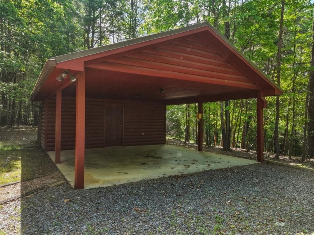 3 bedroom, 2 bathroom, 1,392 sq ft single family residence for sale at 105 Blackberry Falls Court, Ellijay, GA 30536 — photo 3