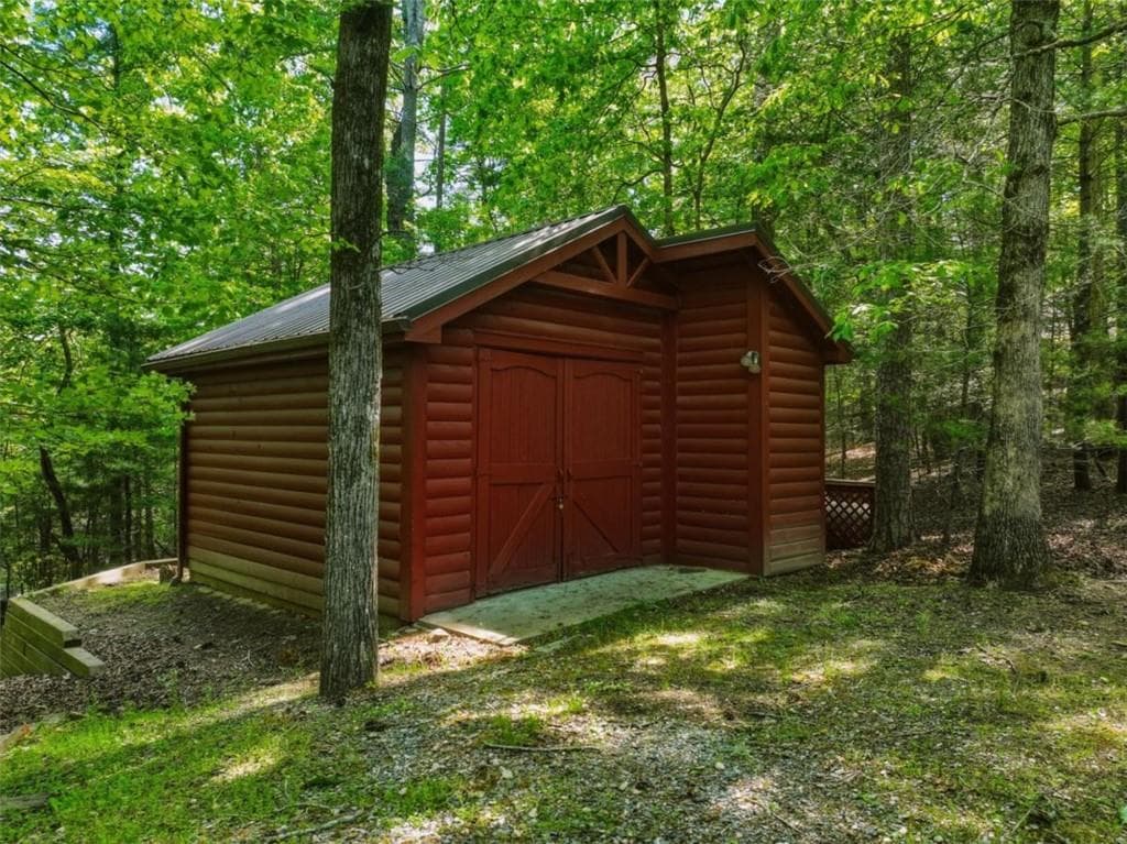 3 bedroom, 2 bathroom, 1,392 sq ft single family residence for sale at 105 Blackberry Falls Court, Ellijay, GA 30536 — photo 4