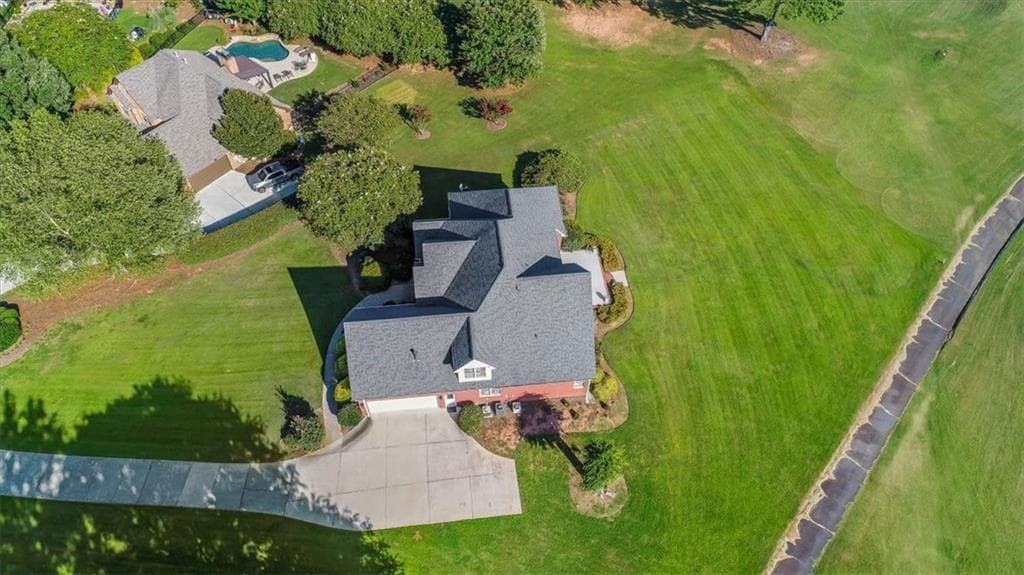 5 bedroom, 5 bathroom, 3,718 sq ft single family residence for sale at 1114 Edward Drive, Mcdonough, GA 30252 — photo 3