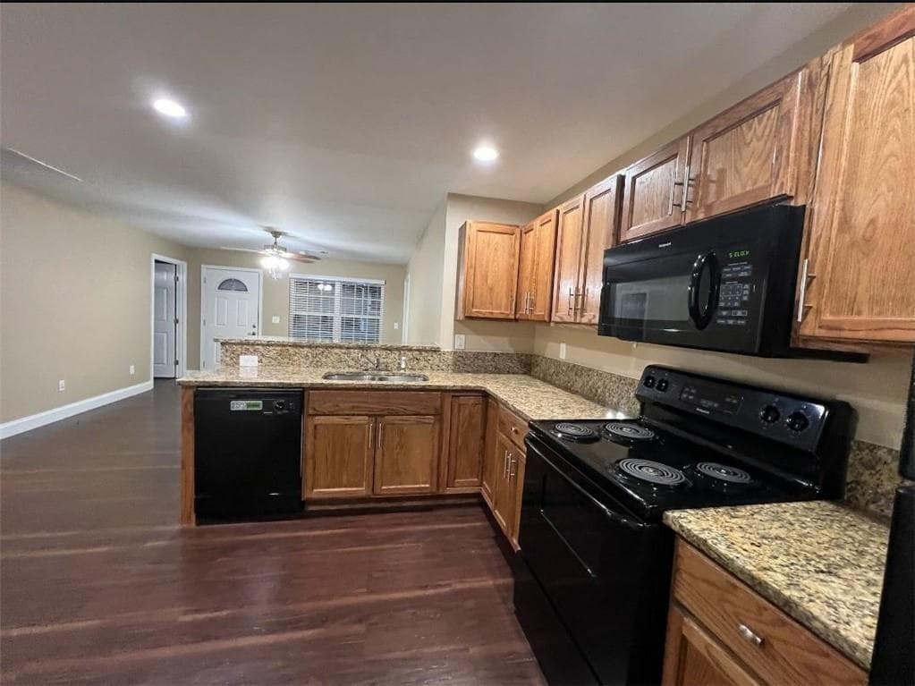 2 bedroom, 2 bathroom apartment for rent at 255 LA VISTA, Blue Ridge, GA 30513 for $1,295 a month — photo 5