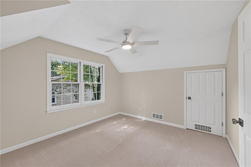 3 bedroom, 2 bathroom, 1,775 sq ft single family residence under contract at 2750 Holly Ridge Circle, Marietta, GA 30062 — photo 10