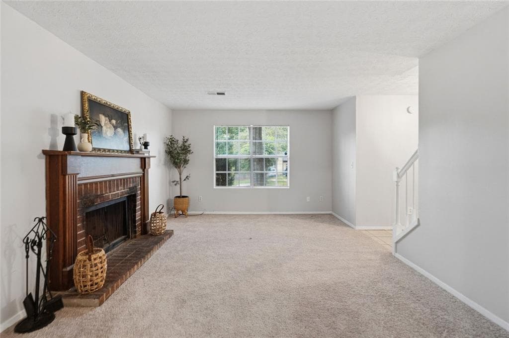 3 bedroom, 3 bathroom, 1,876 sq ft single family residence for sale at 4701 Valley Ridge Drive, Duluth, GA 30096 — photo 8