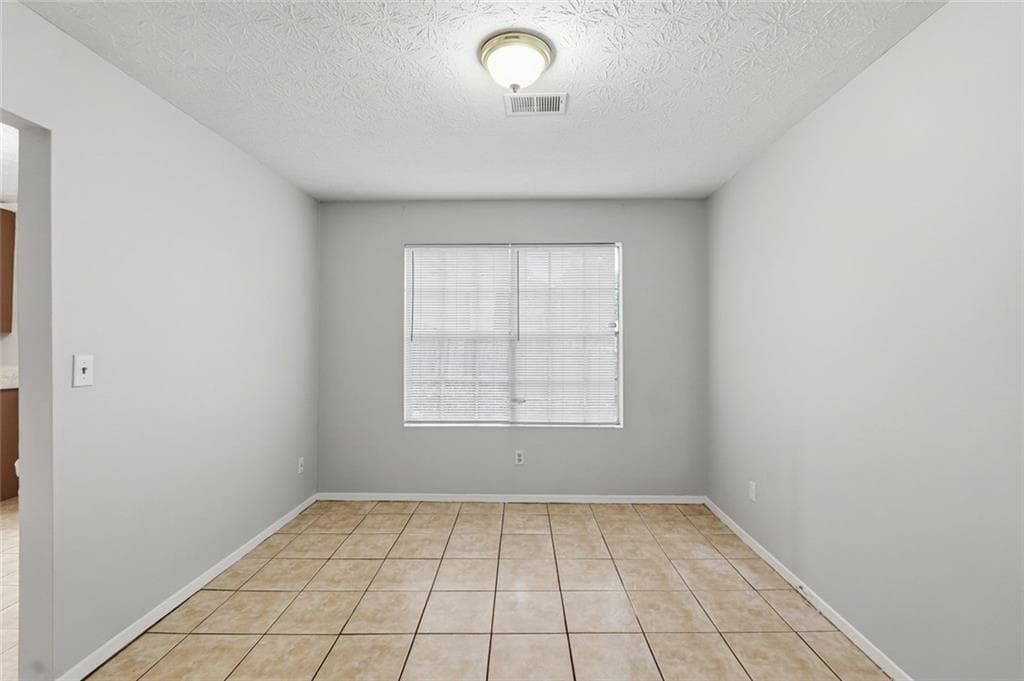 3 bedroom, 3 bathroom, 1,876 sq ft single family residence for sale at 4701 Valley Ridge Drive, Duluth, GA 30096 — photo 10