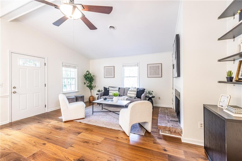 3 bedroom, 2 bathroom, 1,248 sq ft single family residence for sale at 331 Melrose Avenue, Decatur, GA 30030 — photo 5
