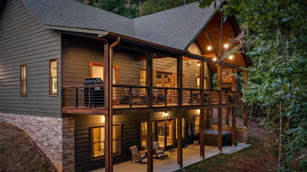 5 bedroom, 4 bathroom, 3,012 sq ft single family residence for sale at 1081 Dills Road, Blue Ridge, GA 30513 — photo 9