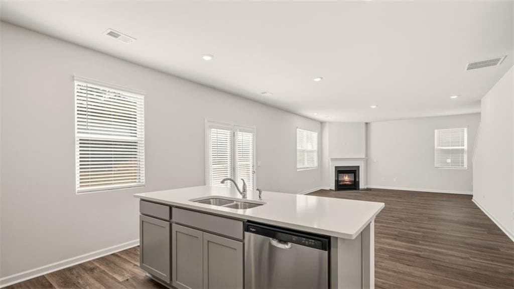 4 bedroom, 3 bathroom, 2,338 sq ft single family residence for sale at 960 Bergamot Way, Locust Grove, GA 30248 — photo 9