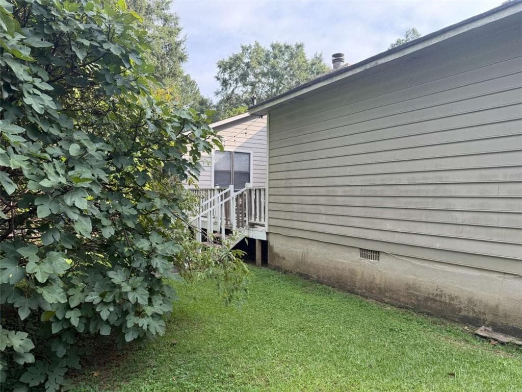3 bedroom, 2 bathroom, 1,204 sq ft single family residence for sale at 909 Forest Pointe Way, Jonesboro, GA 30238 — photo 2