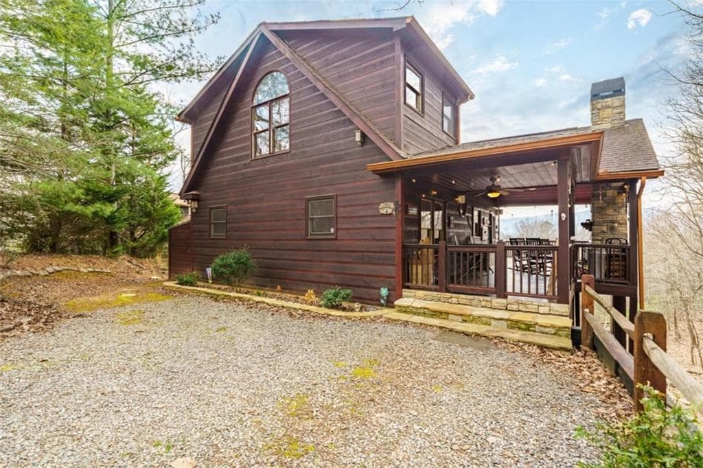 3 bedroom, 3 bathroom, 2,450 sq ft single family residence for sale at 97 Fox Mountain Crossing Road, Blue Ridge, GA 30513 — photo 5