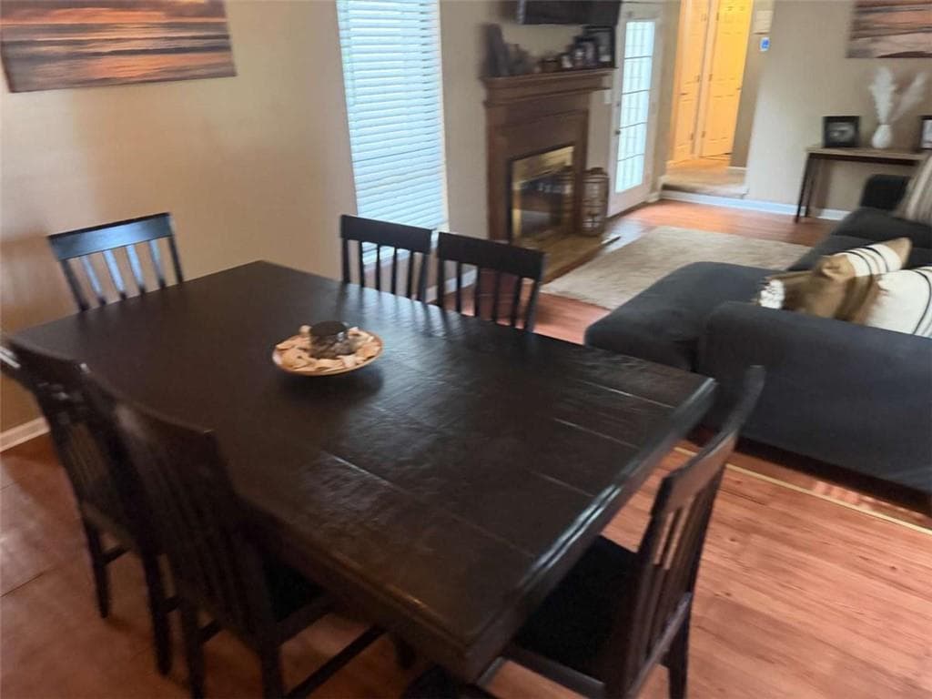 3 bedroom, 2 bathroom, 1,204 sq ft single family residence for sale at 909 Forest Pointe Way, Jonesboro, GA 30238 — photo 7