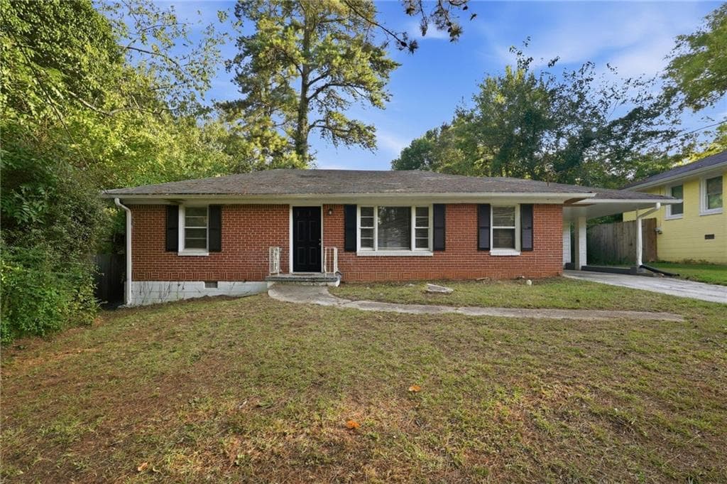 2 bedroom, 1 bathroom, 1,100 sq ft single family residence for sale at 3217 Sandusky Drive, Decatur, GA 30032 — photo 1 of 27