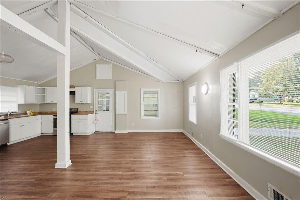 2 bedroom, 1 bathroom, 1,100 sq ft single family residence for sale at 3217 Sandusky Drive, Decatur, GA 30032 — photo 8
