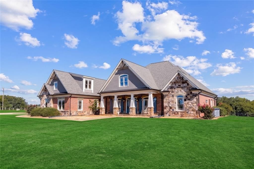 4 bedroom, 5 bathroom, 4,916 sq ft single family residence for sale at 1051 Gresham Road, Good Hope, GA 30641 — photo 4