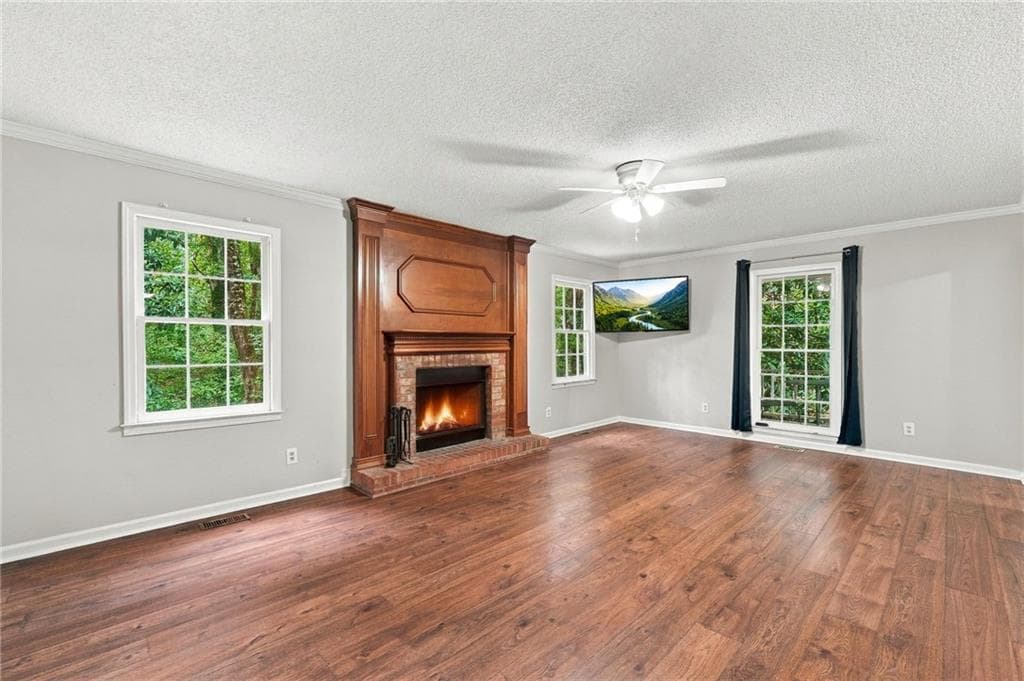 3 bedroom, 3 bathroom, 1,758 sq ft single family residence for sale at 3095 Chelsea Lane, Acworth, GA 30102 — photo 7