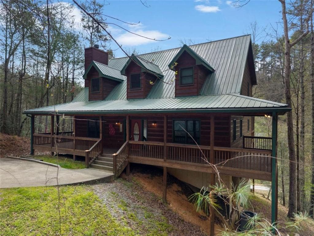 4 bedroom, 4 bathroom, 3,524 sq ft single family residence for sale at 40 Graham Court, Ellijay, GA 30540 — photo 5